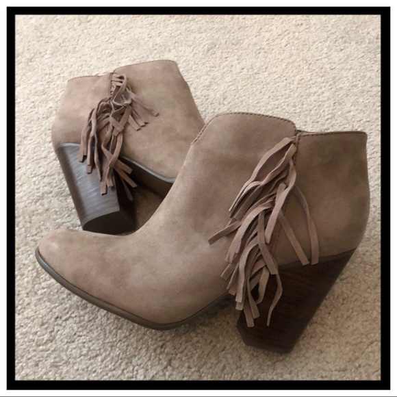 Carlos Santana Shoes - [carlos santana] Tempe Booties w/ Fringe Detail